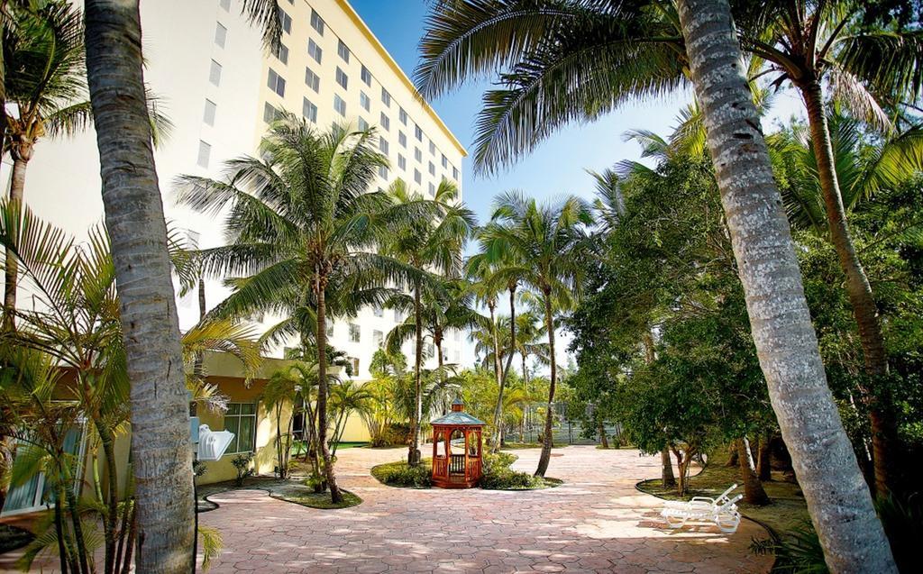 Warwick Paradise Island Bahamas (Adults Only) Nasáu Exterior foto
